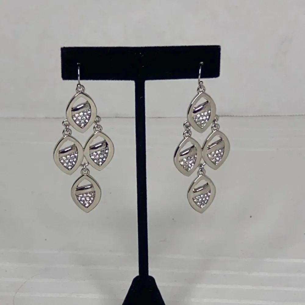 Cute Crystal Chandelier Earnings
